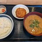 野郎めし - とん汁定食