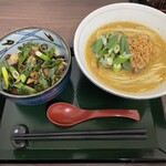 中華そば まる乃 - 味噌と豚めし