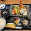 Uohachi - エビフライ定食