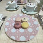 CAFE DIOR by LADUREE - 