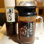 とんかついなば和幸 - ドレッシング　に　ソース