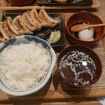 肉汁餃子のダンダダン - 