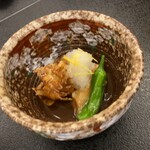 柏屋 - ゴボウを練った蓮根饅頭