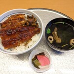 千里うなぎ - うな丼(2/3匹分)<肝焼付き> 1,980円