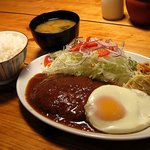 洋食のくんた - ハンバーグ890円