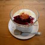 カフェ　アレグロ　ガット - ブルーベリーヨーグルト ¥400