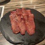 焼肉 ジャンボ - 