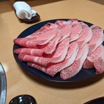 三光舎 - ランチ：牛すき焼定食1870円のお肉２人分(2024年1月)