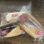 The Cookie Corner - ミルクチョコ、ダークチョコ、ホワイトチョコ、どの味も好き。