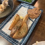 大衆酒場 練馬 春田屋 - じゃがバタ塩辛