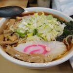 大進亭 - ラーメンは評価４