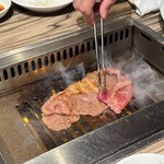 焼肉 ジャンボ - 