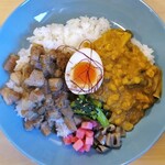 Kafe Neko Dang O - 魯肉飯カレー＆お豆ときのこのカレー