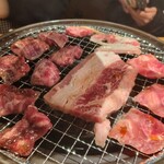 赤から鍋とセセリ焼きの焼肉居酒屋 赤から - 