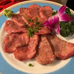 炭火焼肉 新宿 柳苑 - 