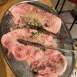 Oosaka Yakiniku Horumon Futago - 