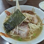 らーめんぎょうざ 治 らいおん百草店 - 塩ラーメンらいおんトッピング