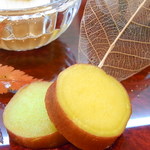 京口町　てるい - 薩摩芋のナントカ煮♪　すごく丁に説明してもらったのですが、頭が悪くて覚えていない…