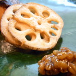 京口町　てるい - 河内蓮根は皮付き♪