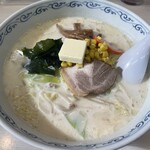 丸八 - 牛乳ラーメン 700円