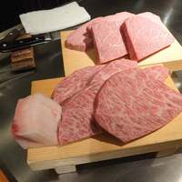 神戸牛すてーきIshida. 銀座本店 - 