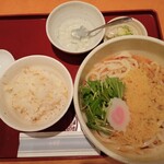 古奈屋 - 料理写真:冷したぬきうどんと生姜ごはんセット