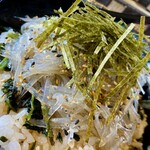 Kamakuradomburiichiba - 2色丼