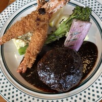 上野洋食遠山 - 