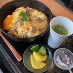 美膳鶏 あかつき - 親子丼