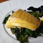 RAVI - 完全には火を入れきっていない
      鯛の旨味感が広がる美味しい味わい