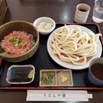 うどん居酒屋 讃 - セット全体図。