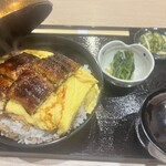 炭火焼 鰻のうな輝 - 