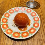 キャピタル東洋亭 - 名物丸ごとトマトサラダ