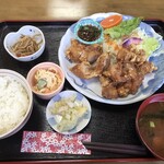 おかずや - 日替わり定食（油淋鶏）