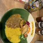 スパイスカレー食堂 五反田店 - ハーフチキン