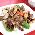 中華飯店 - 黒胡椒牛肉(牛肉の黒胡椒炒め)1,150円