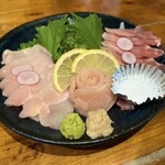 Naga shiro - 鹿児島大摩桜　とり刺し3種盛り(もも・むね・ささみ)(1,280円)