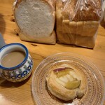 boulangerie SONA - 料理写真:さつまいもデニッシュ