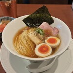 酒肴場 屯 - 津軽煮干し中華蕎麦（味玉入り）¥950、白ご飯¥150