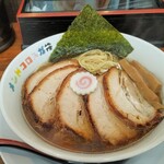 Mendokoro Sugai - 肉SOBA（醤油）¥1100 微妙な名入れ丼…ラーメンは相変わらずの絶品…