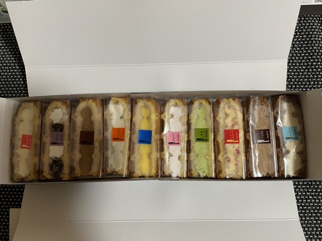 waffle cake R.L 仙台中山店（ワッフル ケーキ エールエル） - 東北福祉大前（ケーキ）の写真