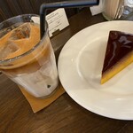 マツガミネコーヒービルヂング - 料理写真:マツガミネクラッシックラテ　Mサイズ　アイス