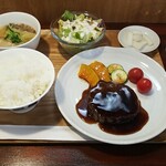キッチン ブルー グローブ - 牛すね肉ポシェ　ハニーバルサミコソース