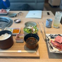 しゃぶしゃぶと焼肉 わにく ミッドランドスクエア店 - 