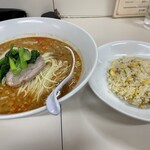 杏花村 - Aランチ(坦々麺+半炒飯)