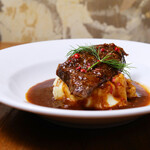 Stewed Cow tongue in red wine