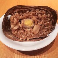 Az/ビーフン東 大阪店 - 半分に切ってくれました。