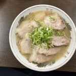 白龍ラーメン - チャーシュー麺