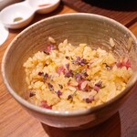 焼肉 神宮 - 特選和牛イチボ土鍋ご飯