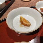 一碗水 - 黄金ピータン